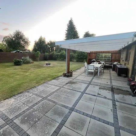 Cozy Close To The Дом отдыха